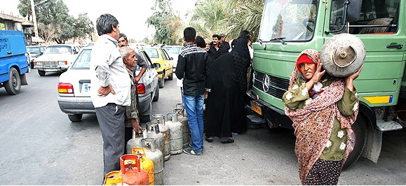سهمیه گاز مصرفی رودان به کرمان فرستاده می شود/قیمت هر کپسول یازده کیلویی 6900 تومان است