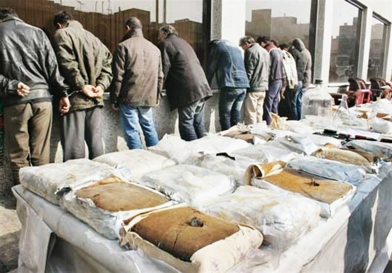 انهدام باند بزرگ قاچاق مواد مخدر در استان هرمزگان/ صدور کیفرخواست برای 9 نفر از سوداگران مرگ