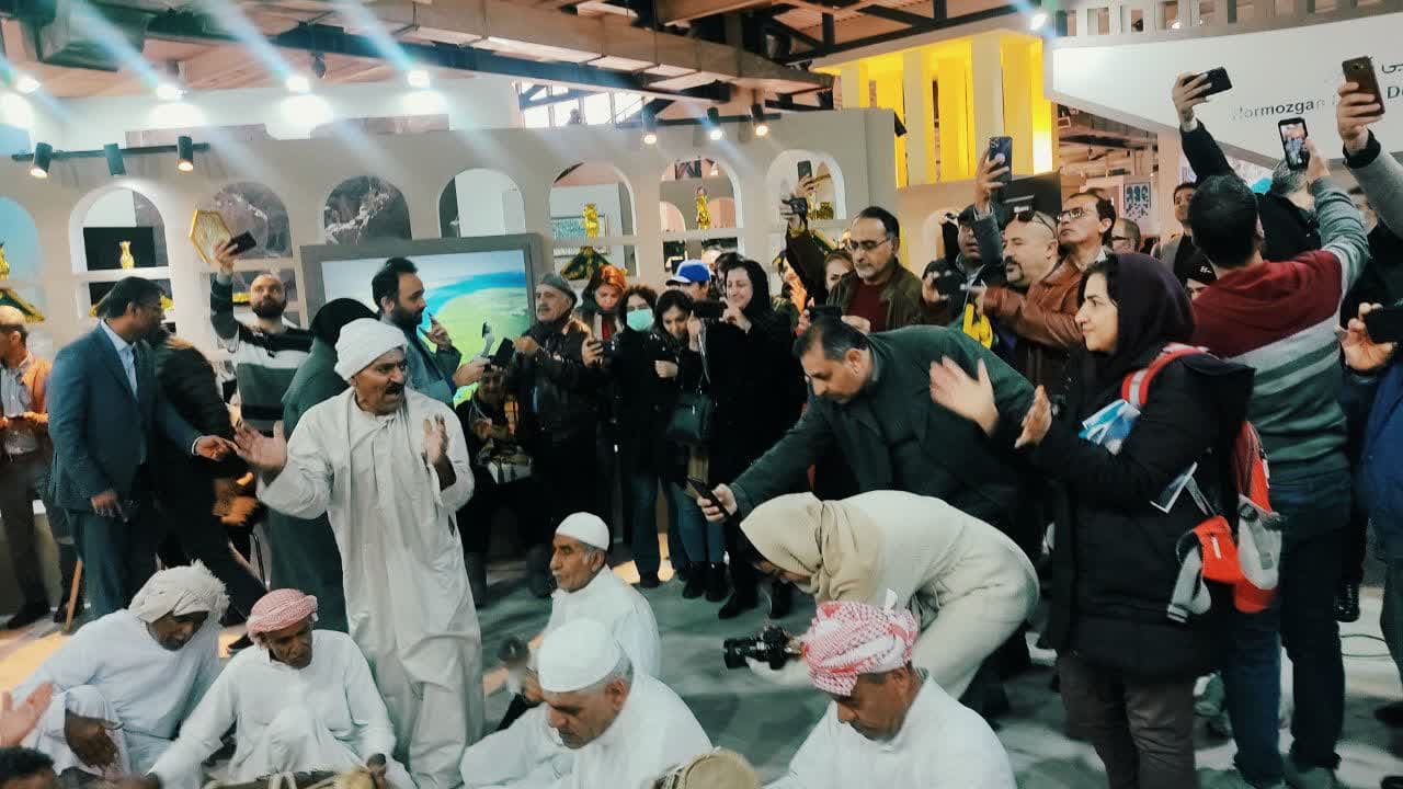 هرمزگان پربازدیدترین غرفه شانزدهیمن نمایشگاه گردشگری تهران