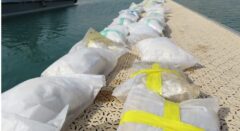 محموله یکهزار و ۳۲۰ کیلوگرمی مواد مخدر در سواحل غرب هرمزگان کشف شد