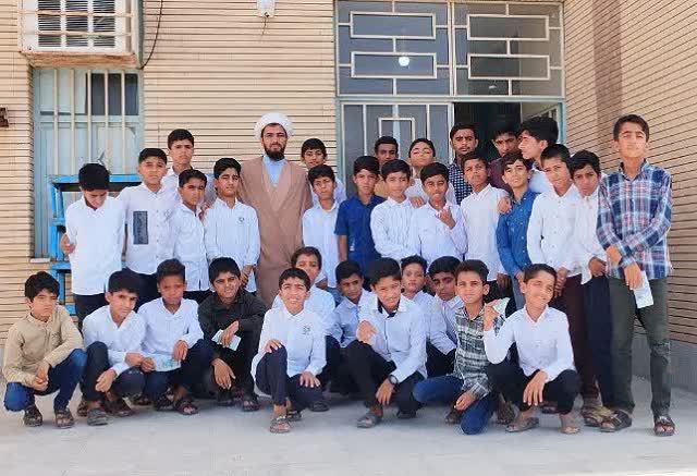اجرای طرح قرآنی تربیتی نسیم با شرکت ۲۴۰ نوجوان مسجدی در هرمزگان + عکس