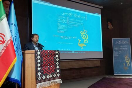 لزوم توسعه صادرات محصول و کارگاه‌های صنایع‌دستی در قزوین