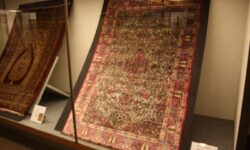 رونمایی از فرش‌های تاریخی اوایل دوره قاجار