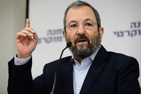 «ایهود باراک» خواهان نافرمانی مدنی برای سرنگون کردن «نتانیاهو» شد