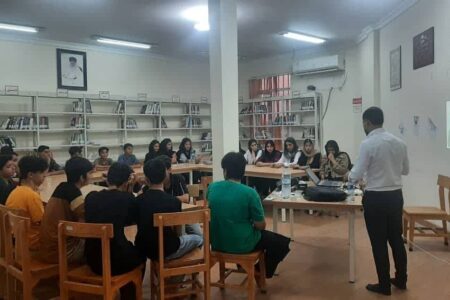 کارگاه آموزشی «ارتباط موثر» ویژه نوجوانان برگزار شد