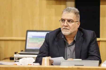 گره گشایی از مشکلات واحدهای تولیدی با استفاده از ظرفیت تسهیلات اشتغال دراولویت پی گیری‌های استانی و ملی باشد