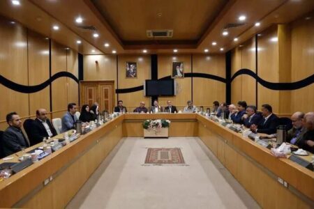 تقویت احزاب برای کشور از ضروریات است