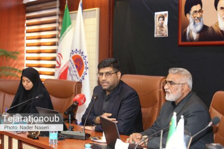 ورود فرماندار بندرعباس در پی لغو جلسات شورای شهر به جهت بررسی دستورکارها/ ۷ مصوبه تصویب شد