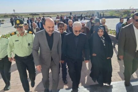 استاندار جدید هرمزگان از همه ظرفیت‌های استان بر اساس وفاق ملی استفاده کند