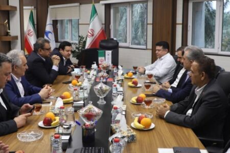 تاکید بر رشد تعامل در دیدار مدیران عامل شرکت های پالایش نفت بندرعباس و بانک ملت
