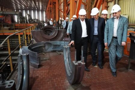 برنامه‌ریزی تولید حداکثری در پیک تابستان ۱۴۰۴ توسط نیروگاه بندرعباس