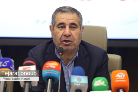 نشست فعالین اقتصادی هرمزگان با مشاور رئیس‌جمهور؛ بررسی مشکلات و انتقال به رئیس‌جمهور +فیلم