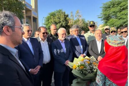 وزیر کشور وارد استان مرکزی شد