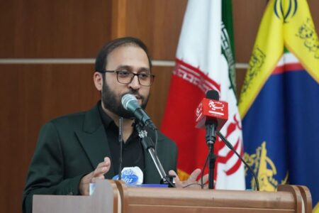 تلاش بی‌وقفه اصحاب رسانه در جنگ روایت‌ها ستودنی است
