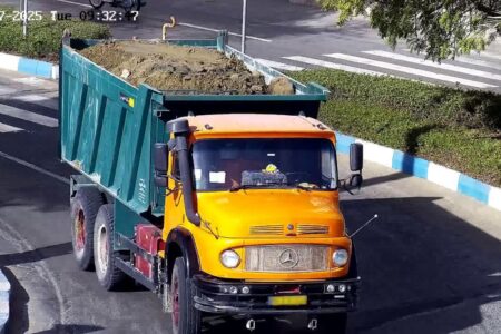 در یک هفته؛ توقیف ۲۷ خودرو به‌دلیل تخلیه غیرمجاز نخاله در معابر بندرعباس