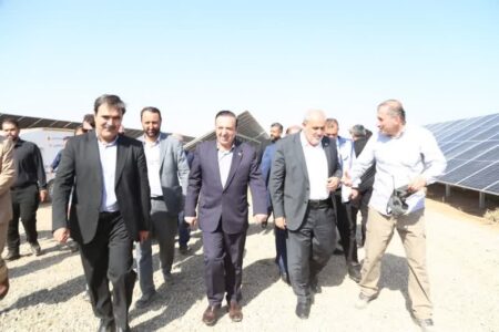 بهره‌برداری از نیروگاه خورشیدی ۶ مگاواتی رضی‌آباد در شهرستان آبیک
