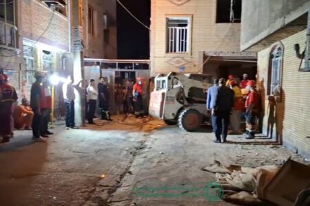 انفجار گاز یک منزل مسکونی در ملارد ۱۴ مصدوم داشت