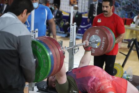 برگزاری مسابقات قهرمانی آزاد پرس سینه کلاسیک کارگران کشور در اراک