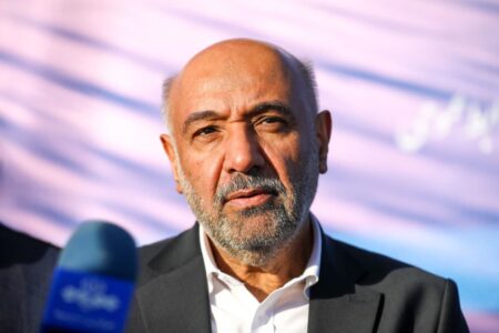 وزیر تعاون، کار و رفاه اجتماعی وارد استان مرکزی شد