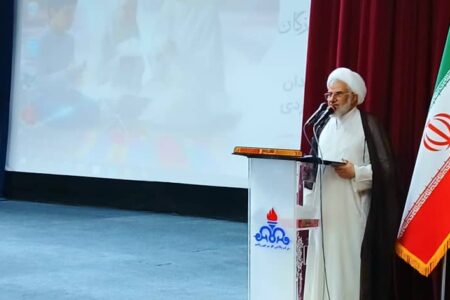 دهمین اجلاس استانی نماز در بندرعباس برگزار شد