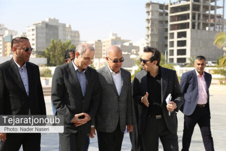 تحویل ۶ دستگاه آمبولانس جدید به پایگاه‌های اورژانس ۱۱۵ هرمزگان / تمرکز بر مناطق کمتر برخوردار +فیلم