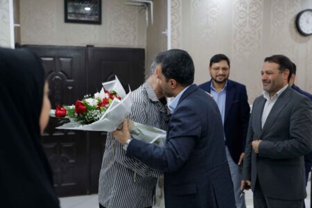 پس از ۲۰ سال یک زندانی جرائم غیرعمد به همت شرکت نفت ستاره خلیج فارس آزاد شد