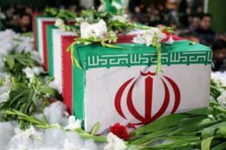 پیکر پنج عضو شهید یک خانواده در لرستان تشییع شد