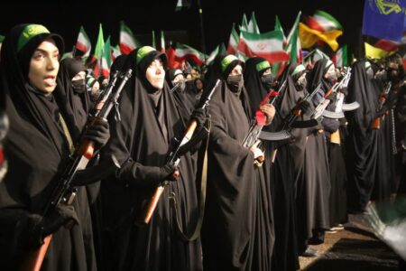 سپاه پاسداران، میراث عاشورایی برای دفاع از ایران اسلامی
