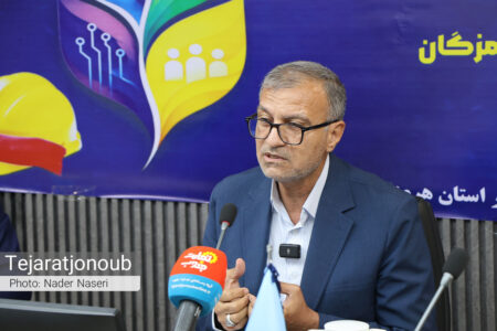 مرادی: کارگران و کارفرمایان خط مقدم تولید و مقاومت اقتصادی کشور هستند +فیلم