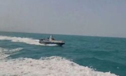 ۴ شناور صیادی متخلف در آب‌های بوشهر توقیف شدند