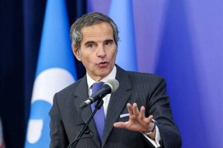 گروسی: انتقال اورانیوم غنی‌شده ایران به خارج از کشور دشوار است اما غیرممکن نیست