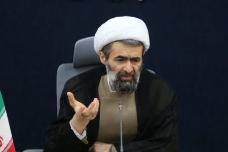 مبارزه با فساد و اجرای عدالت بدون هیچ خط قرمزی دنبال می‌شود