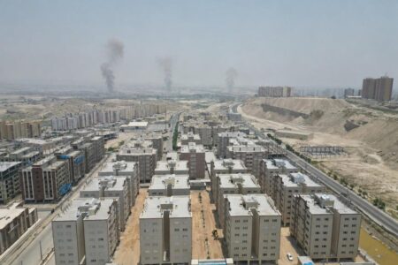 تداوم ساخت‌وساز در روزهای بحران؛ فاز نخست پروژه ۲۸۸ واحدی شهید سلیمانی بندرعباس تکمیل شد