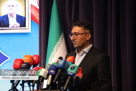 قهرمانی: خودروهای مناطق آزاد میتوانند بخشی از مشکلات حملونقل هرمزگان را برطرف کنند