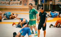 گام بلند آزادکاران برای قهرمانی جهان؛ کلاس درس بزرگان کشتی برای جوانان