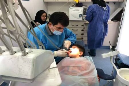 ارائه ۳۳۸۰ خدمت رایگان دندانپزشکی در مناطق کم‌برخوردار استان مرکزی