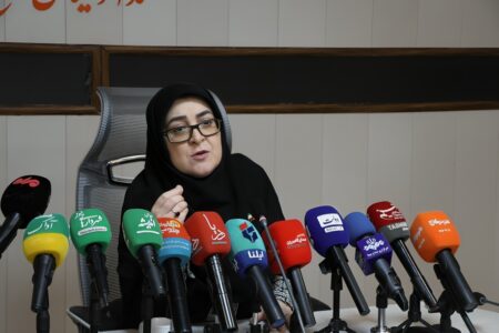 سخنگوی دولت از هرمزگان: دولت کنار مردم ایستاده است؛ برنامهای برای افزایش قیمت بنزین نداریم
