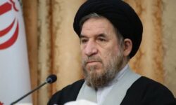وجود شهدایی در میان رؤسای قوا و وزرا نشان‌دهنده مسیر خدمت است