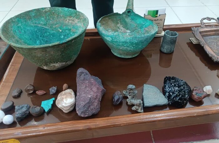 جزئیات سکههای تاریخی از حفار غیرمجاز در بندپی شرقی بابل