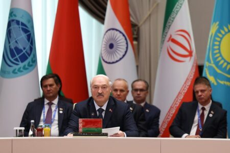 لوکاشنکو: سازمان شانگهای گام‌های عملی در زمان تجاوز و تحریم اعضا بردارد