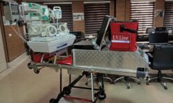 برای نخستین بار در کشور؛ طراحی و ساخت پرتابل مراقبت ویژه نوزادان (NICU) توسط اورژانس استان مرکزی