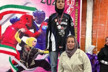 مدال نقره کشوری بر گردن بانوی ووشوکار هرمزگانی