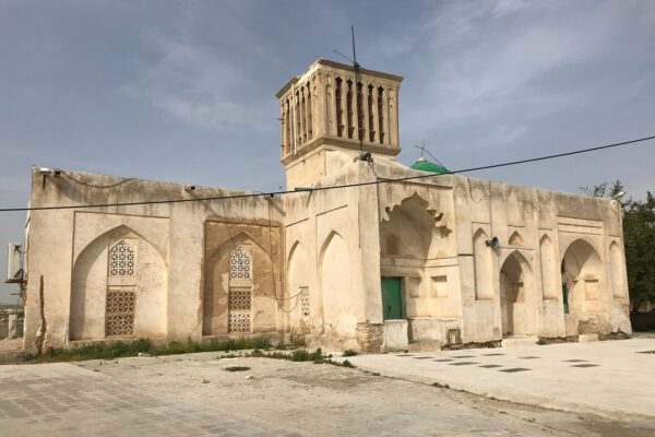 وزیر میراثفرهنگی: دستور مرمت اصولی مسجد و قلعه تاریخی بردستان صادر شد
