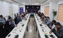 هدف اصلی دشمن در جنگ ترکیبی، فروپاشی از درون از طریق فشار اقتصادی است / اقتدار دفاعی پشتوانه دیپلماسی است