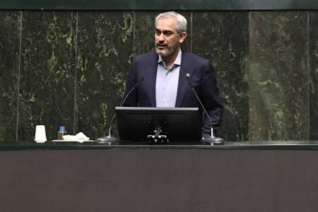 نمایندگان مجلس از توضیحات وزیر اقتصاد قانع نشدند